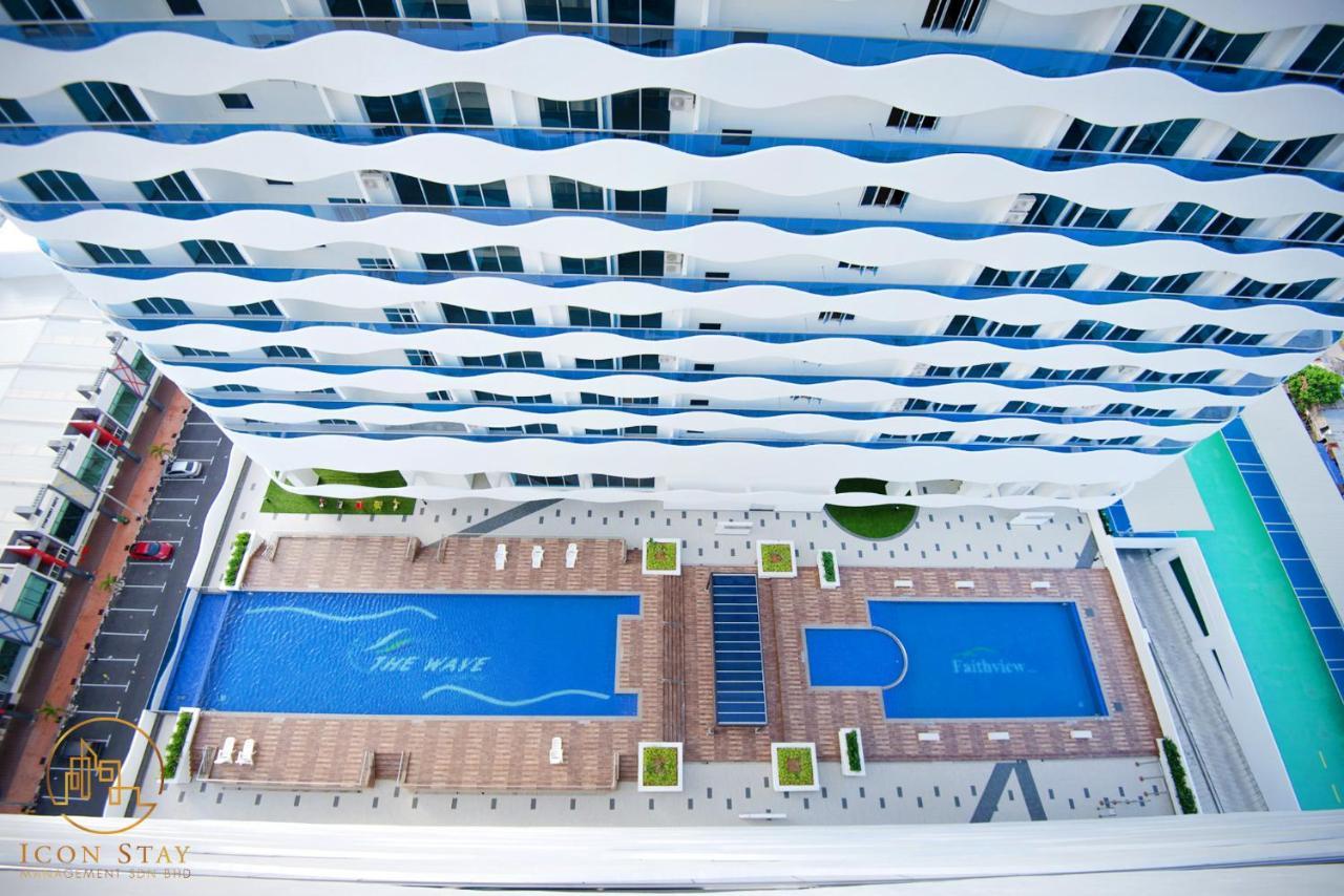 The Wave Residence Melaka Exterior foto